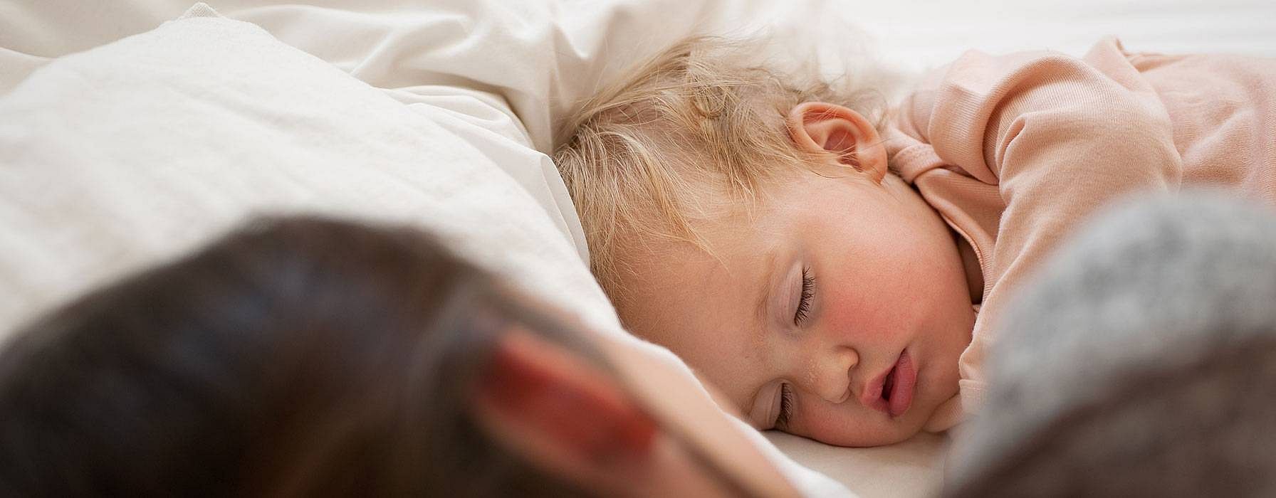 hd_sleeping_baby