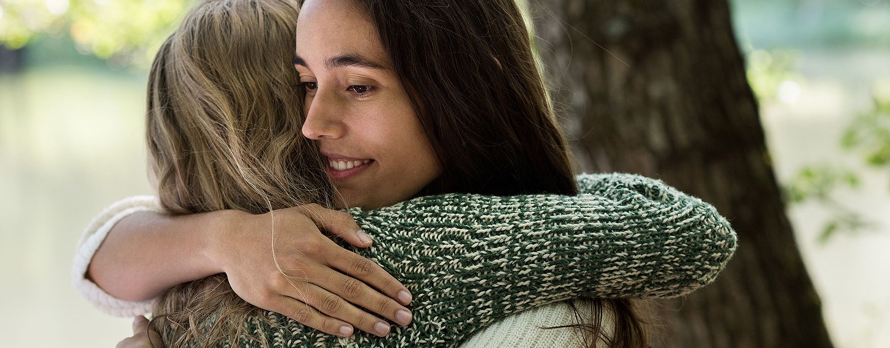 hd_how_touching_hug.jpg