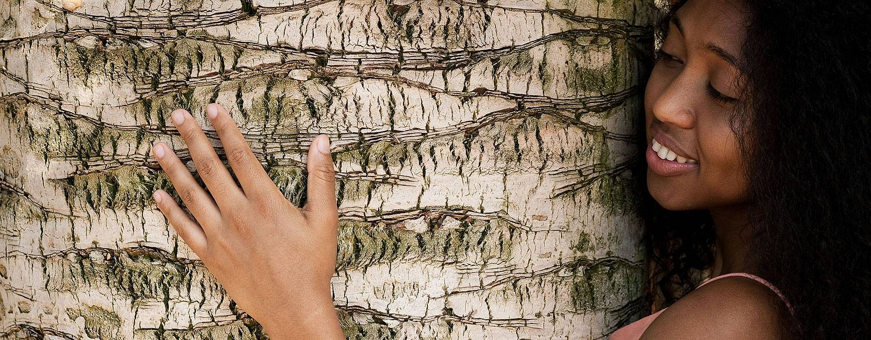 hd_dry_skin_woman_bark