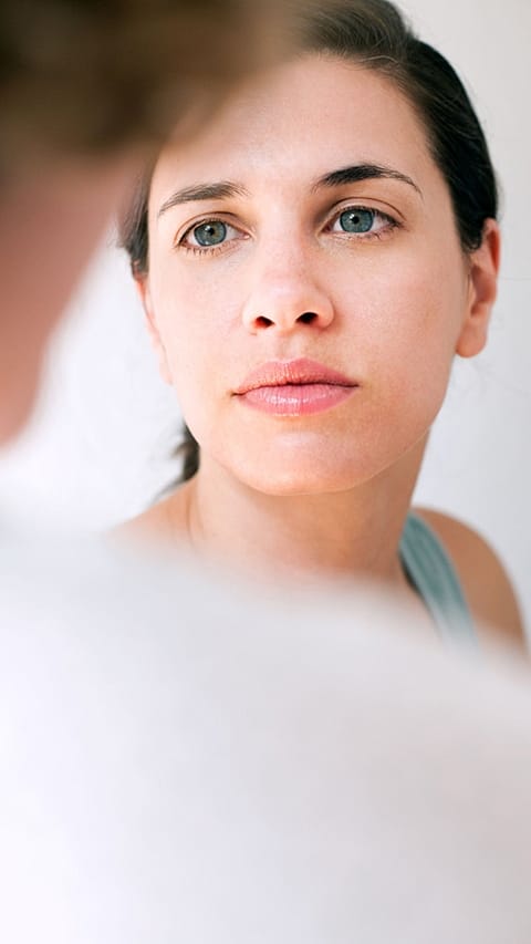 mirror_dry_skin