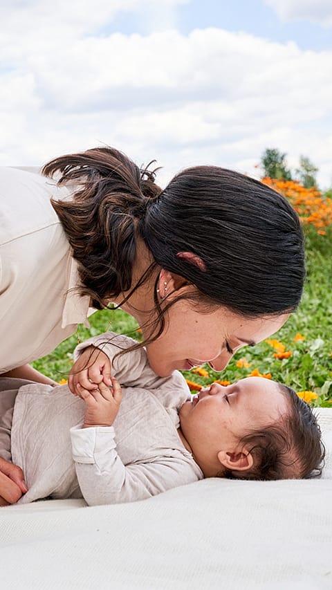 mother_baby_closeness