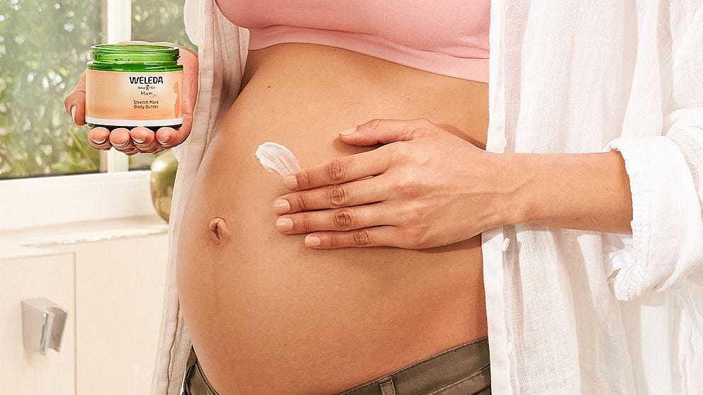 baby_belly_with_body_butter