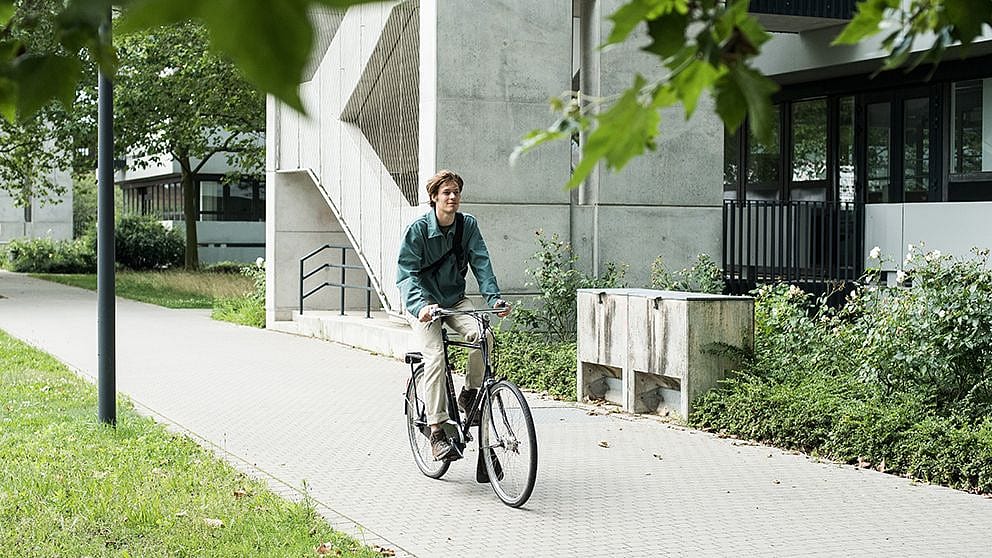 man_cycling