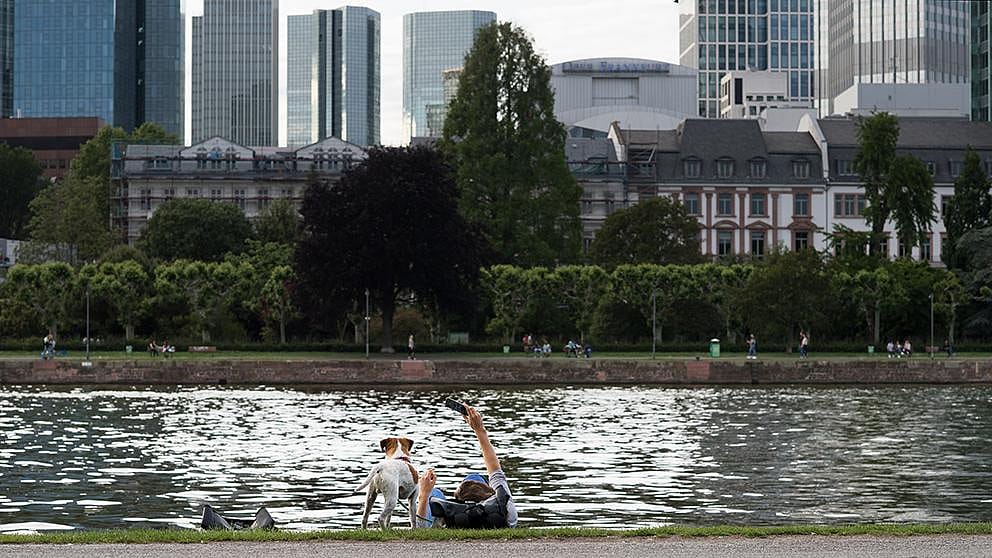 cities_river.jpg