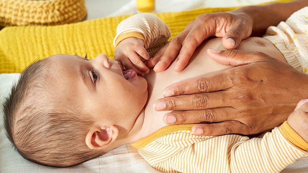 baby_massage_stepthree